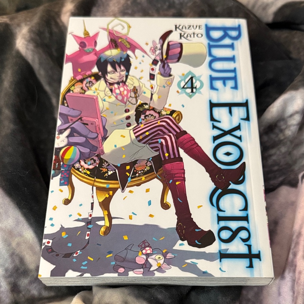 Blue Exorcist Vol. 4